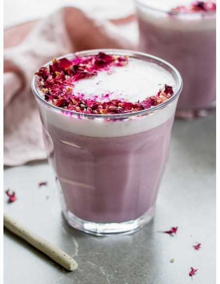 Red Forest Latte with Forest Fruits