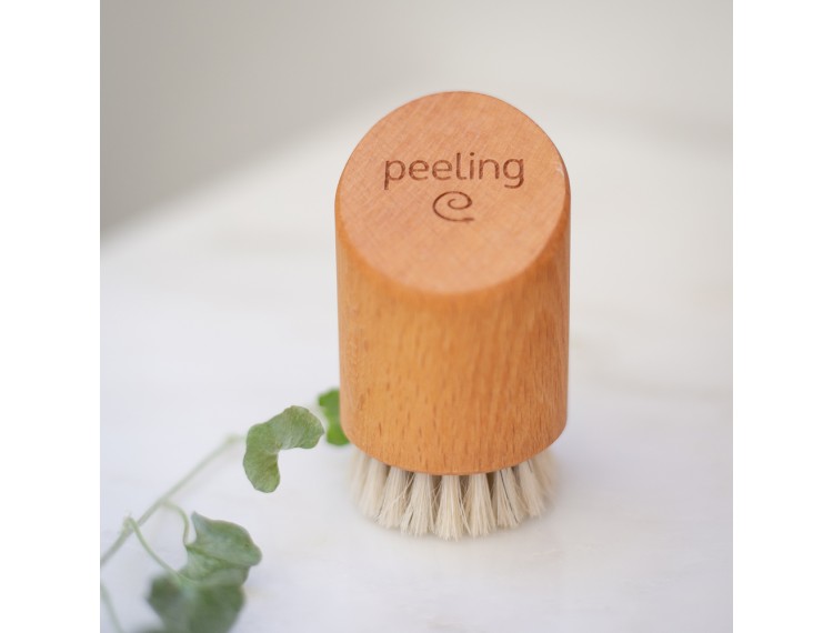 Face peeling natural brush